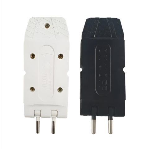 Phích cắm điện 1 chia ra 3 (Trắng - Đen) Kenno Q3T/D